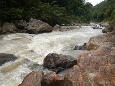 river photo